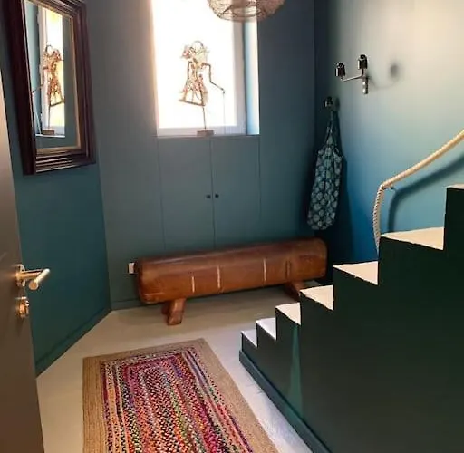 65m2, Terrasse 25m2, Dernier Etage. דירה